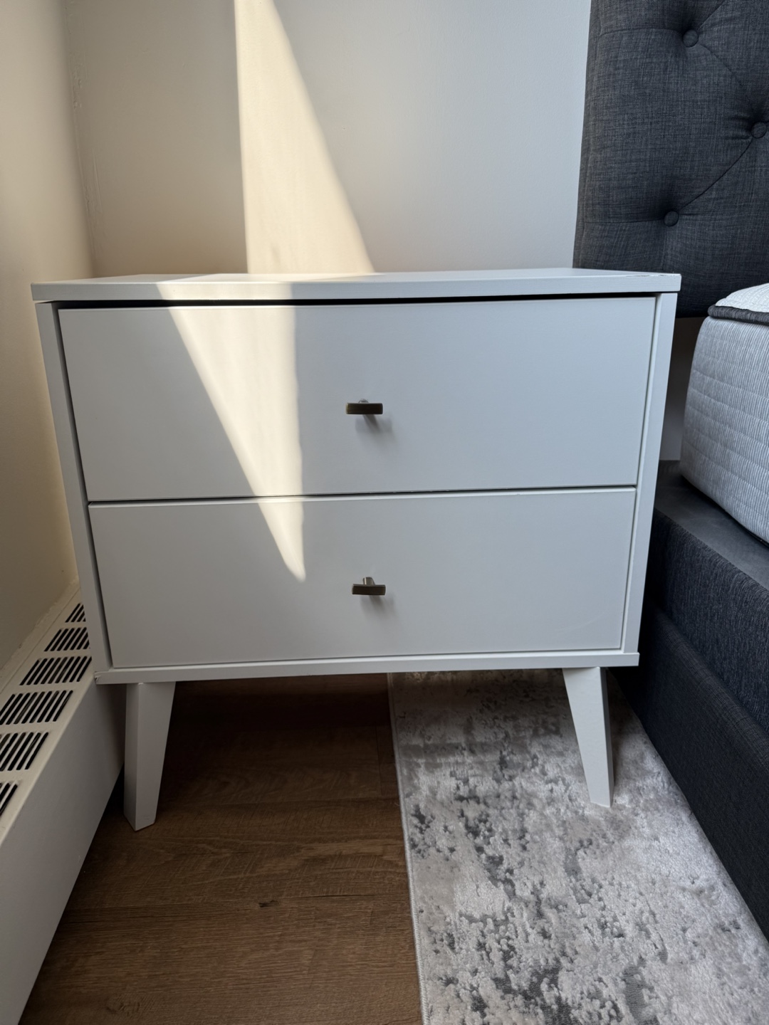 White 2-Drawer Nightstands - photo 2
