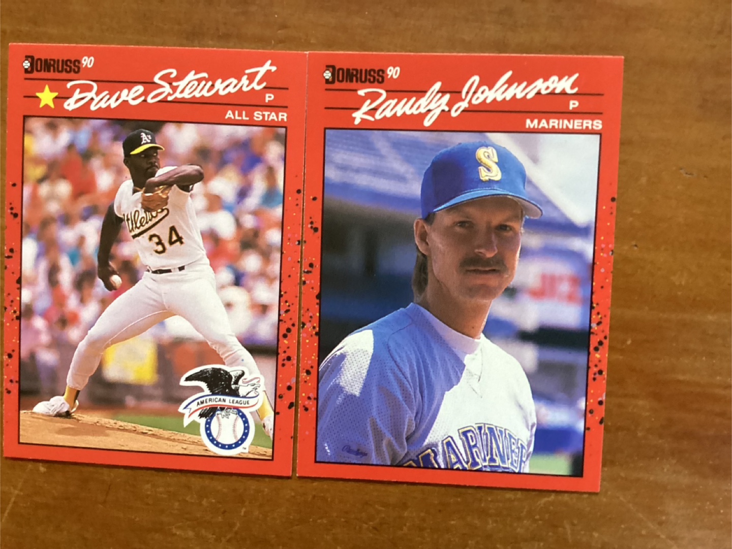 1990 DONRUSS DAVE STEWART Card 703 & RANDY JOHNSON Card 379 ! - photo 3