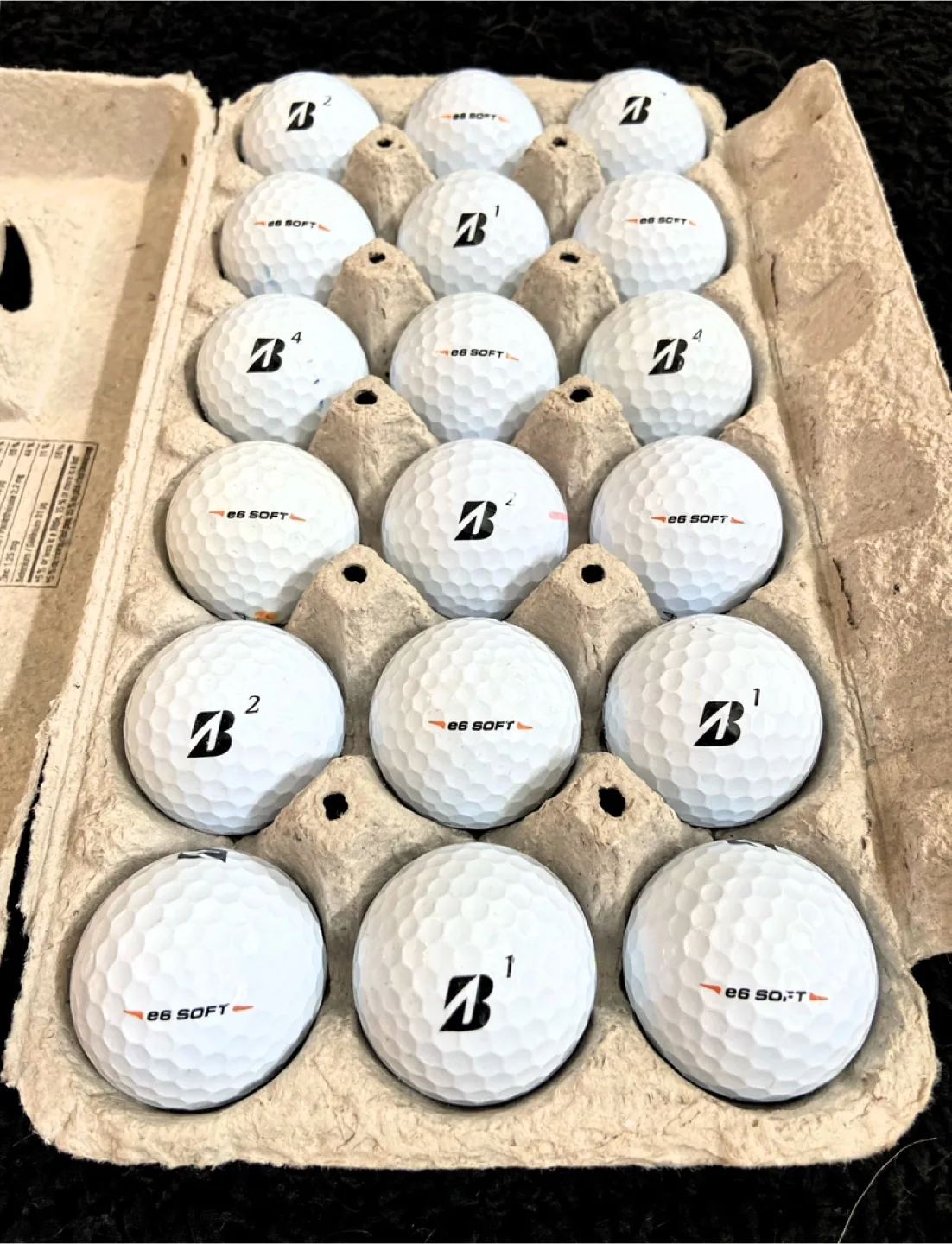 18 Bridgestone E6 Soft Golf Balls thumbnail