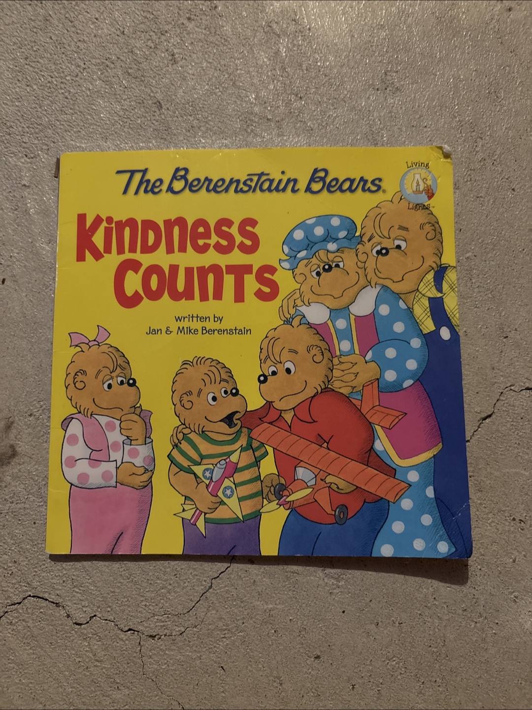 The Berenstain Bears: Kindness Counts