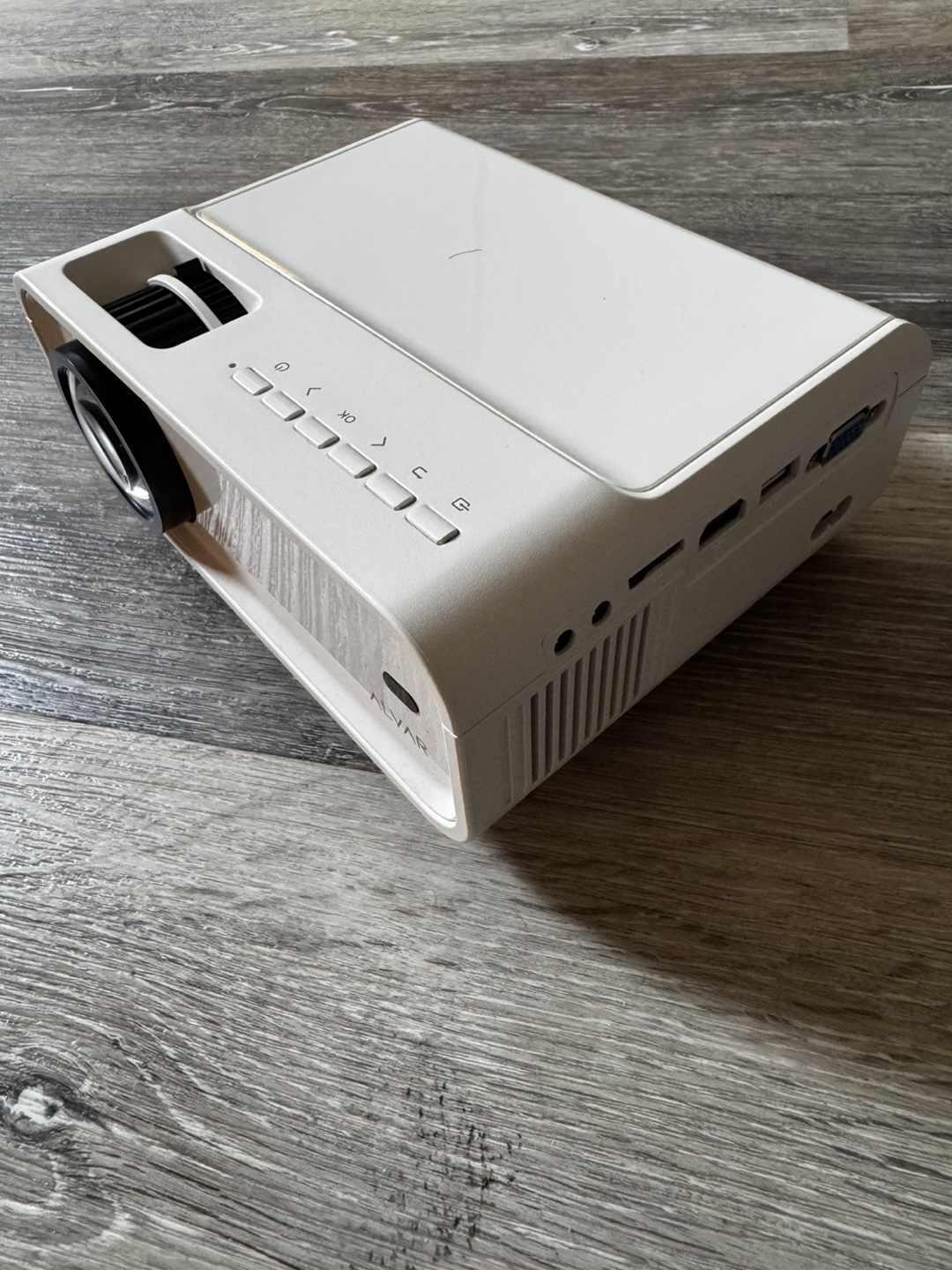 ALVAR Projector with Tripod - photo 2