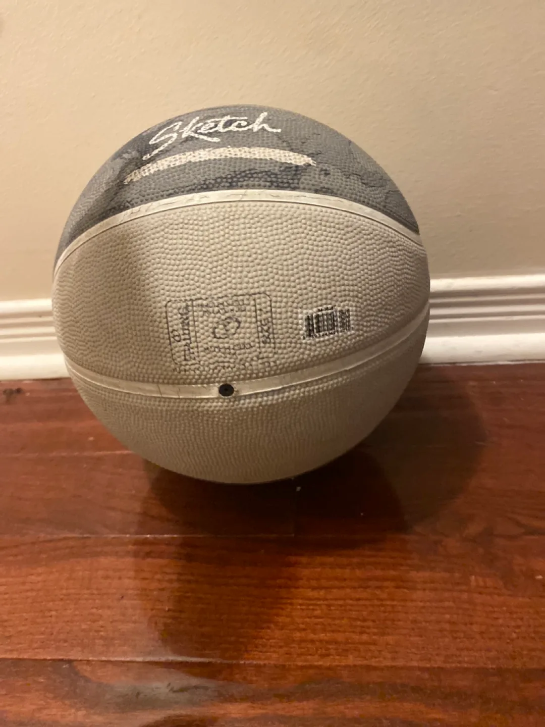 Spalding Sketch Basketball image indicator(3)