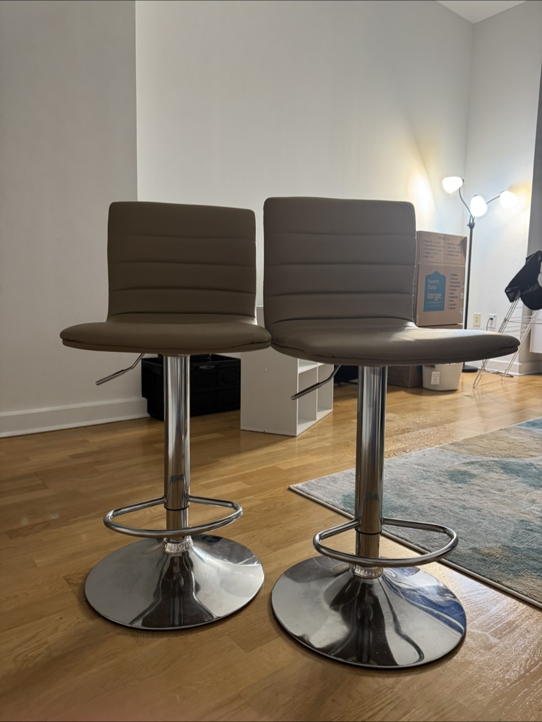 Set of 2 Adjustable Height Bar Stools - photo 3