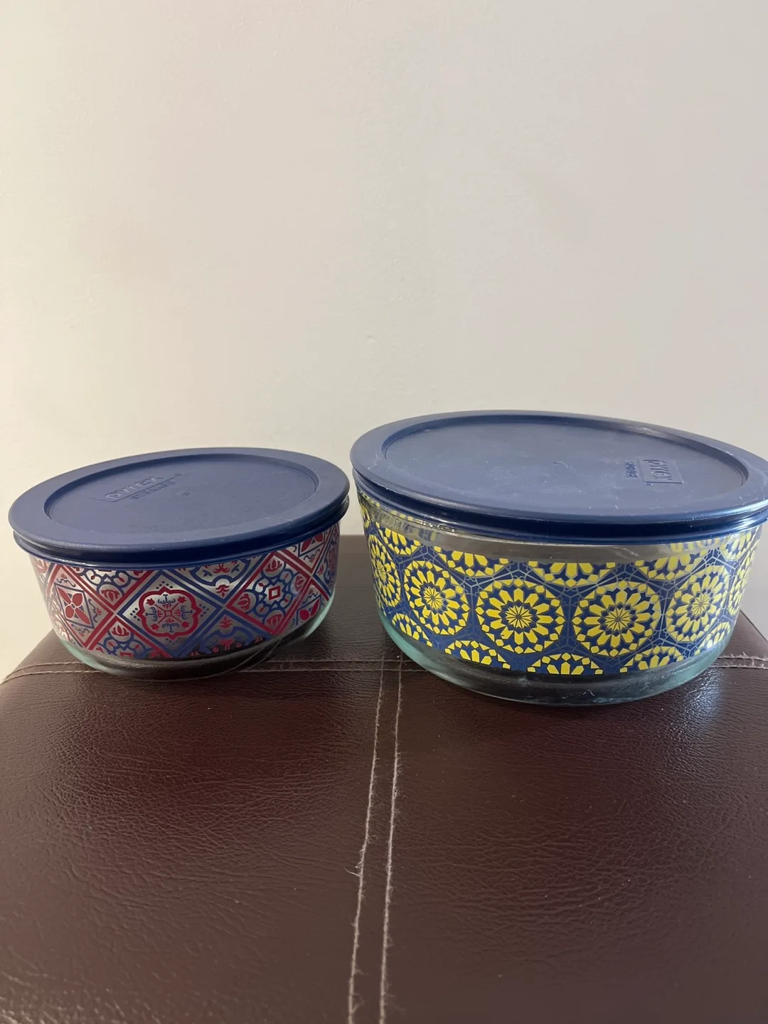 Vintage Pyrex Decorated Glass Bowls with Lids - Set of 2 thumbnail