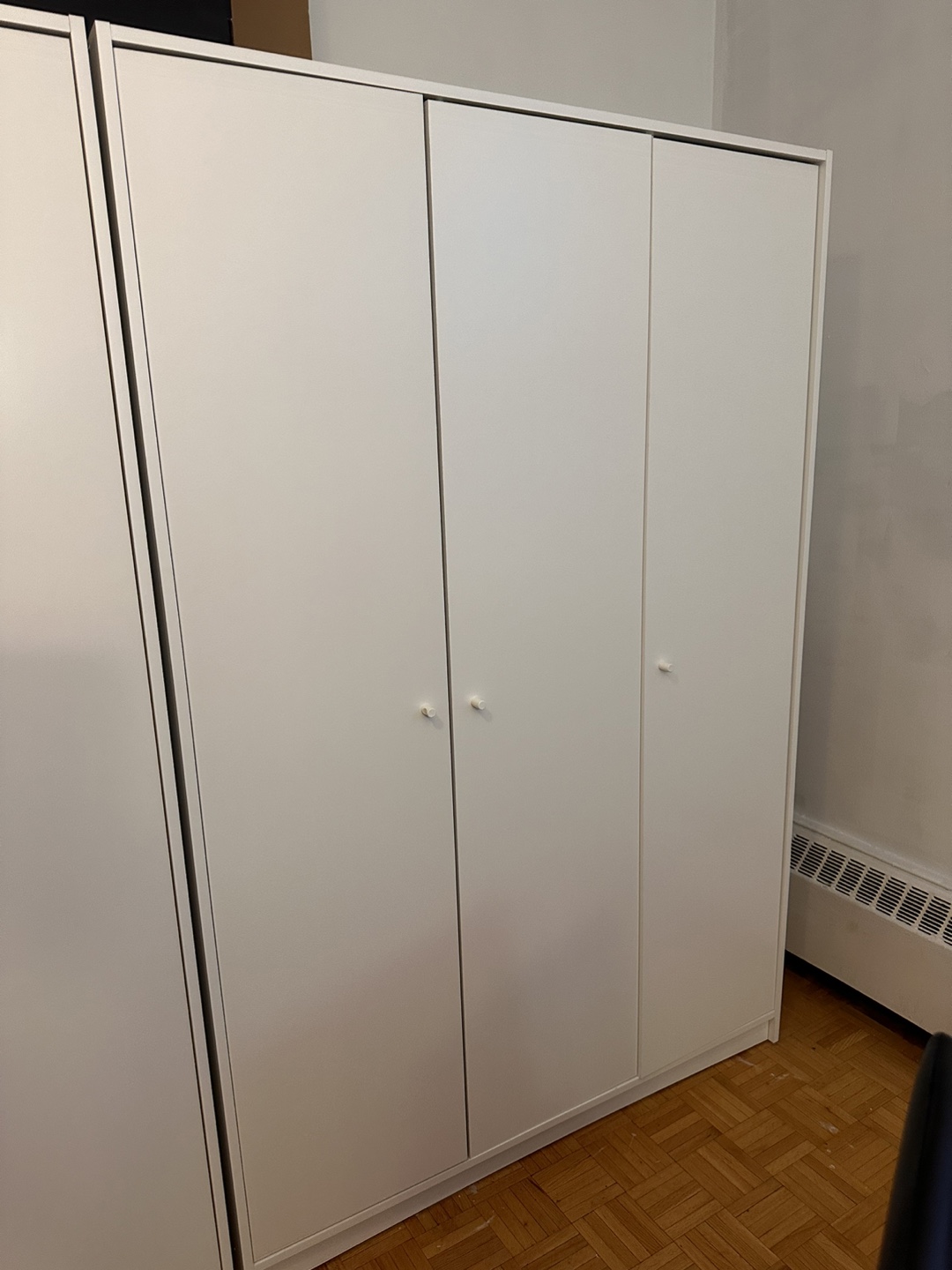 IKEA PAX Wardrobe - White - 117x176 cm