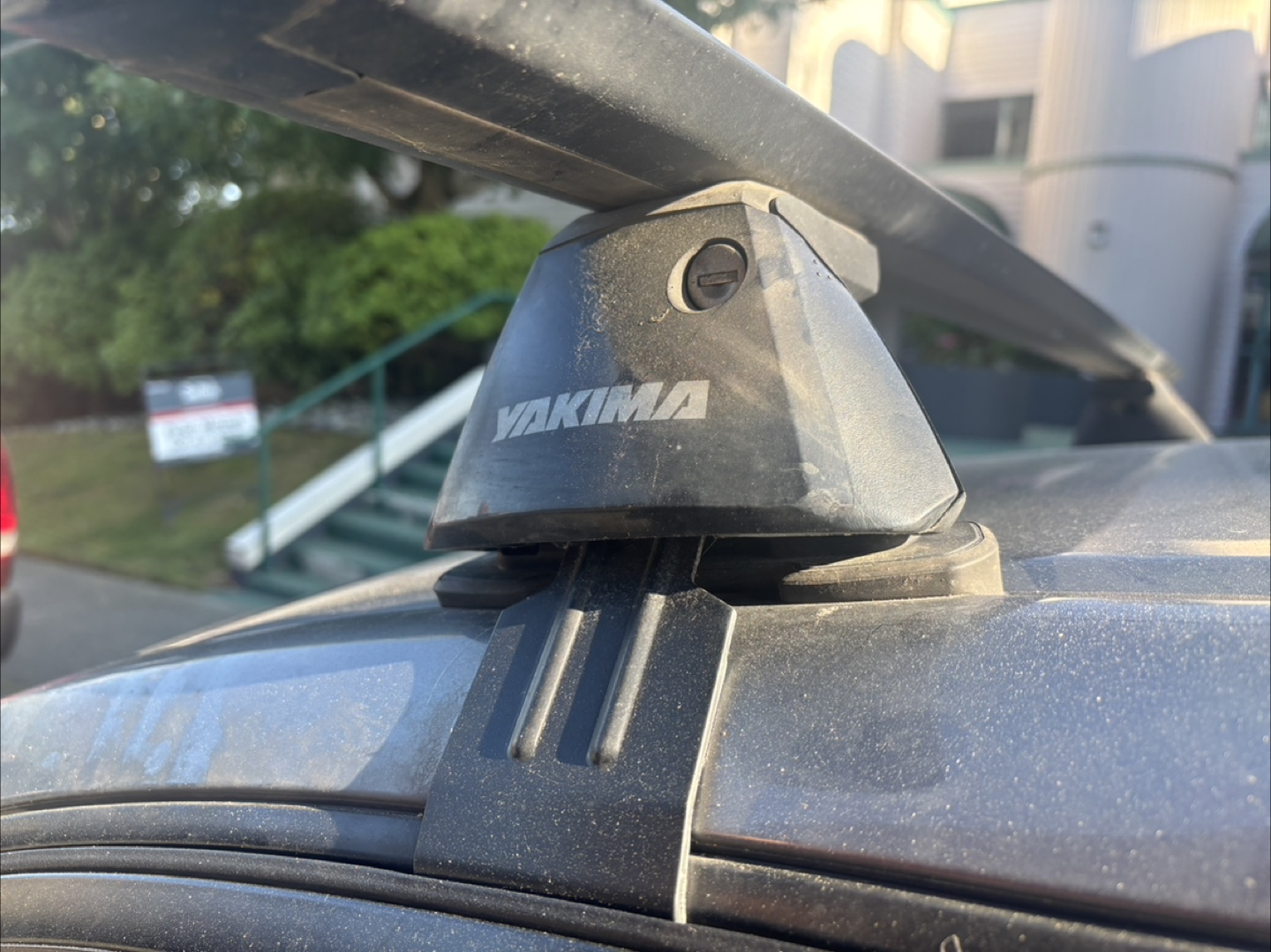 Yakima Roof Rack Mounting Kit #8006036 - photo 3