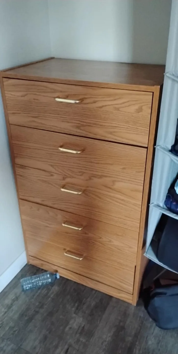 Wooden 4-Drawer Dresser thumbnail