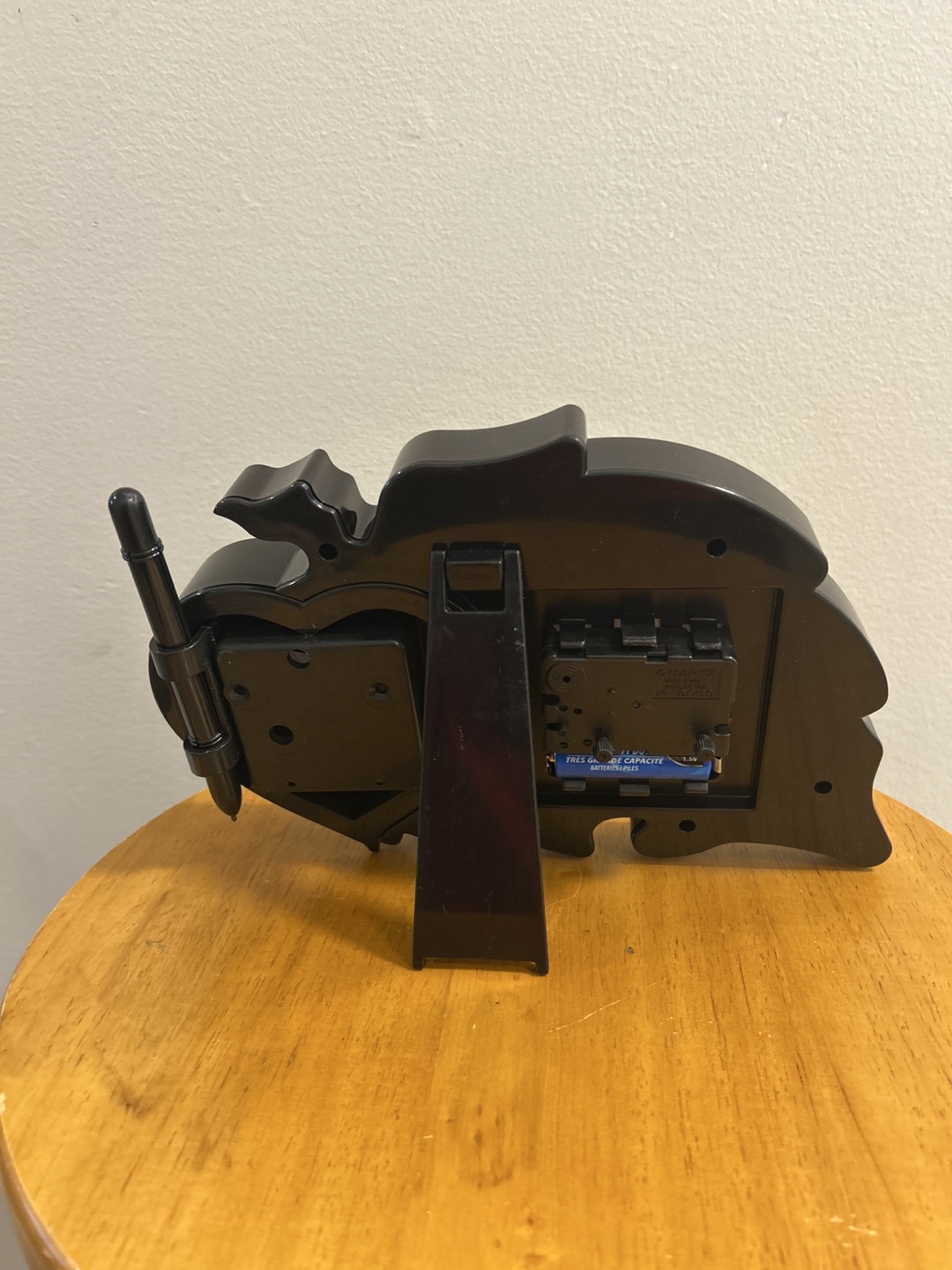 Carrier Novelty Clock with Pen Holder - photo 2