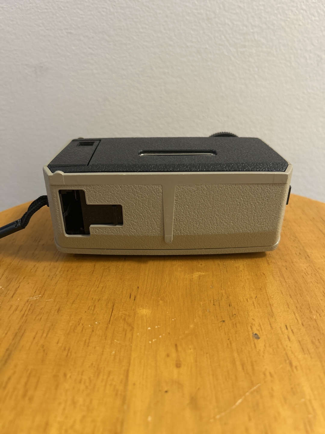 Kodak Hawkeye Instamatic II Camera - photo 4