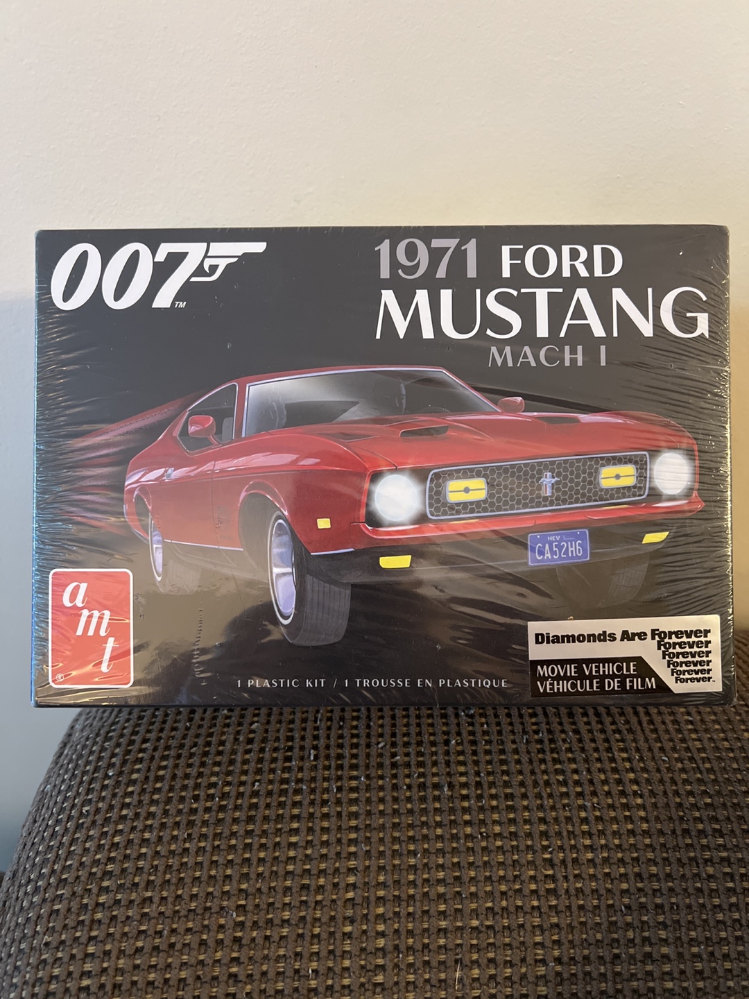 New AMT 007 1971 Ford Mustang Mach 1 Model Kit