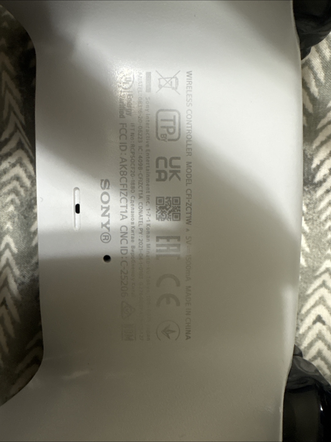 Sony PlayStation 5 DualSense Wireless Controller - photo 3
