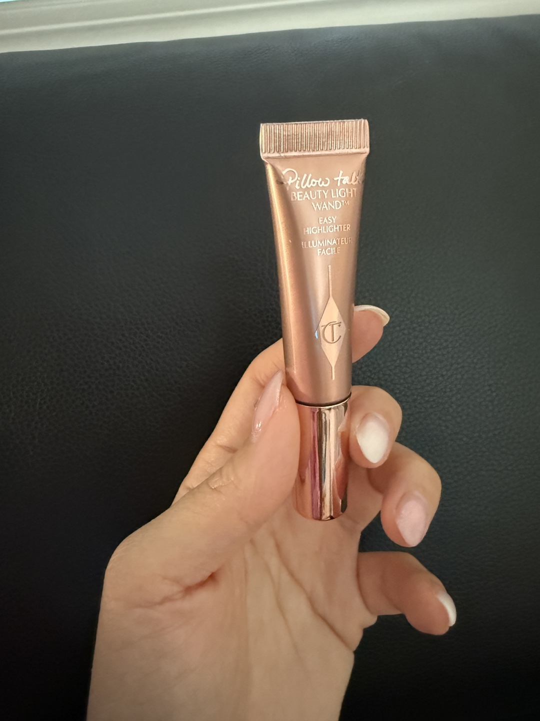 Charlotte Tilbury Pillow Talk Beauty Light Wand