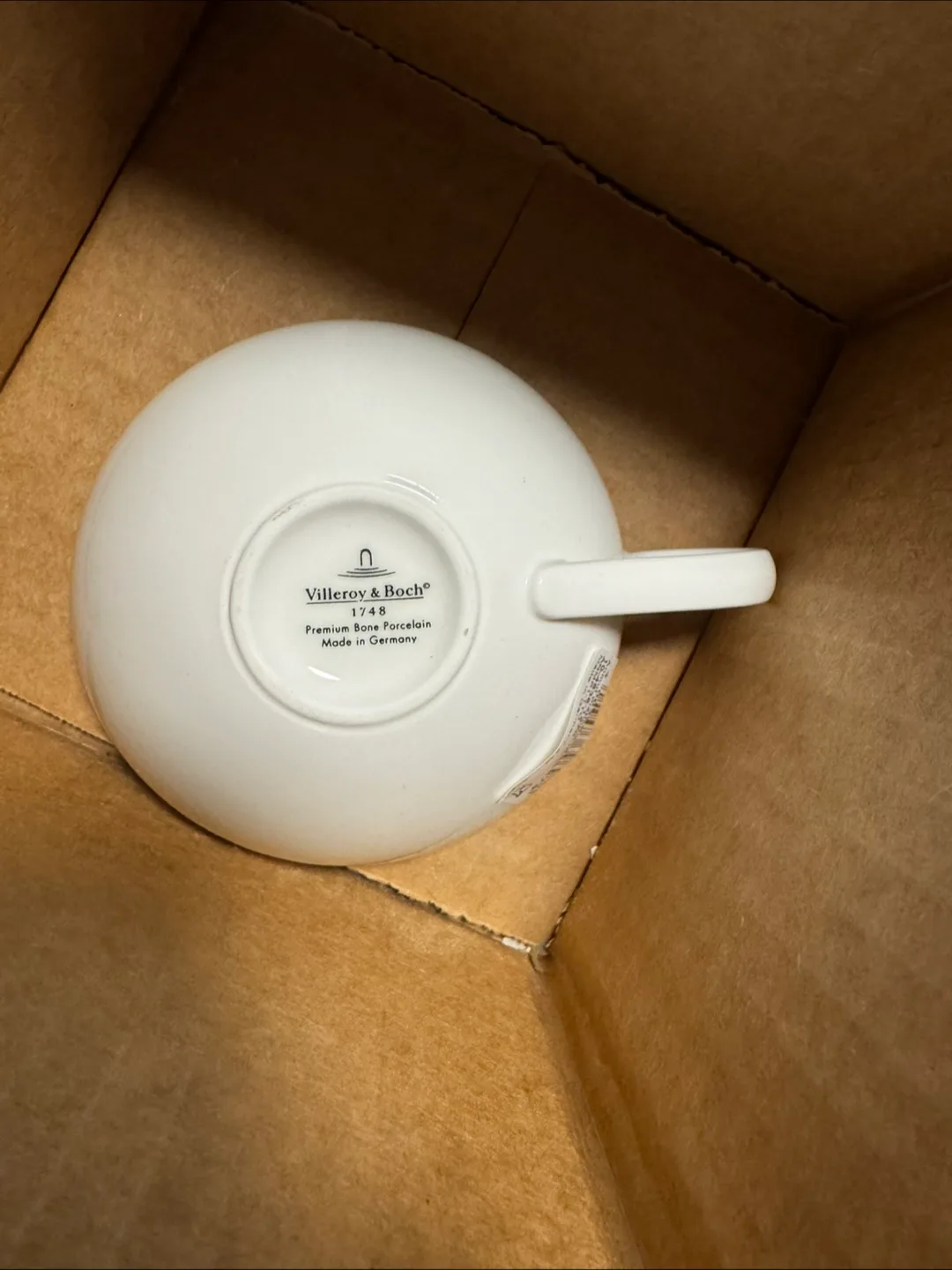 Set of Villeroy & Boch Anmut Platinum No.1 Cup & Saucer image indicator(2)