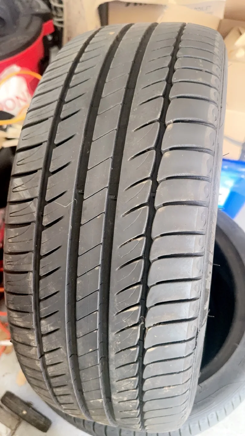 215/45/17 Michelin Tires All Seasons ($35/each) image indicator(3)