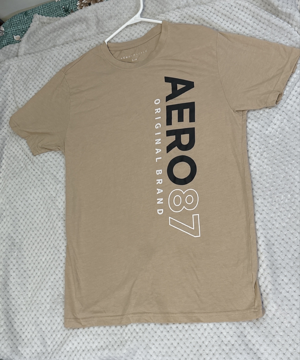Aeropostale T-Shirt, Size S