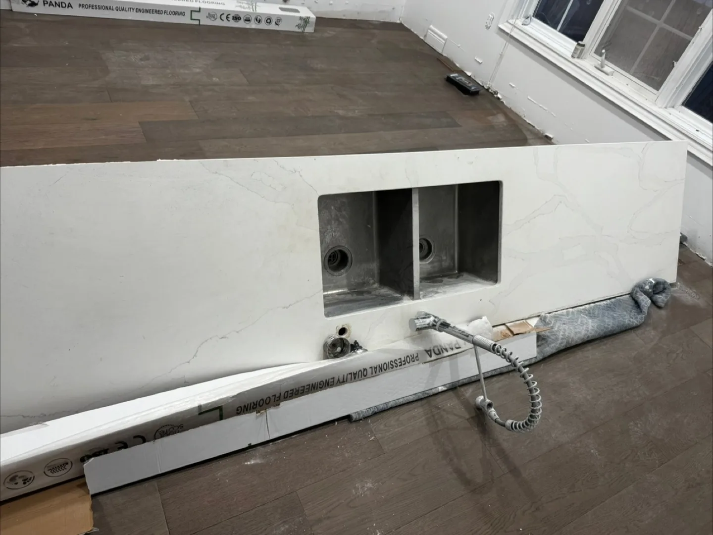 Quartz Countertop Slab image indicator(4)