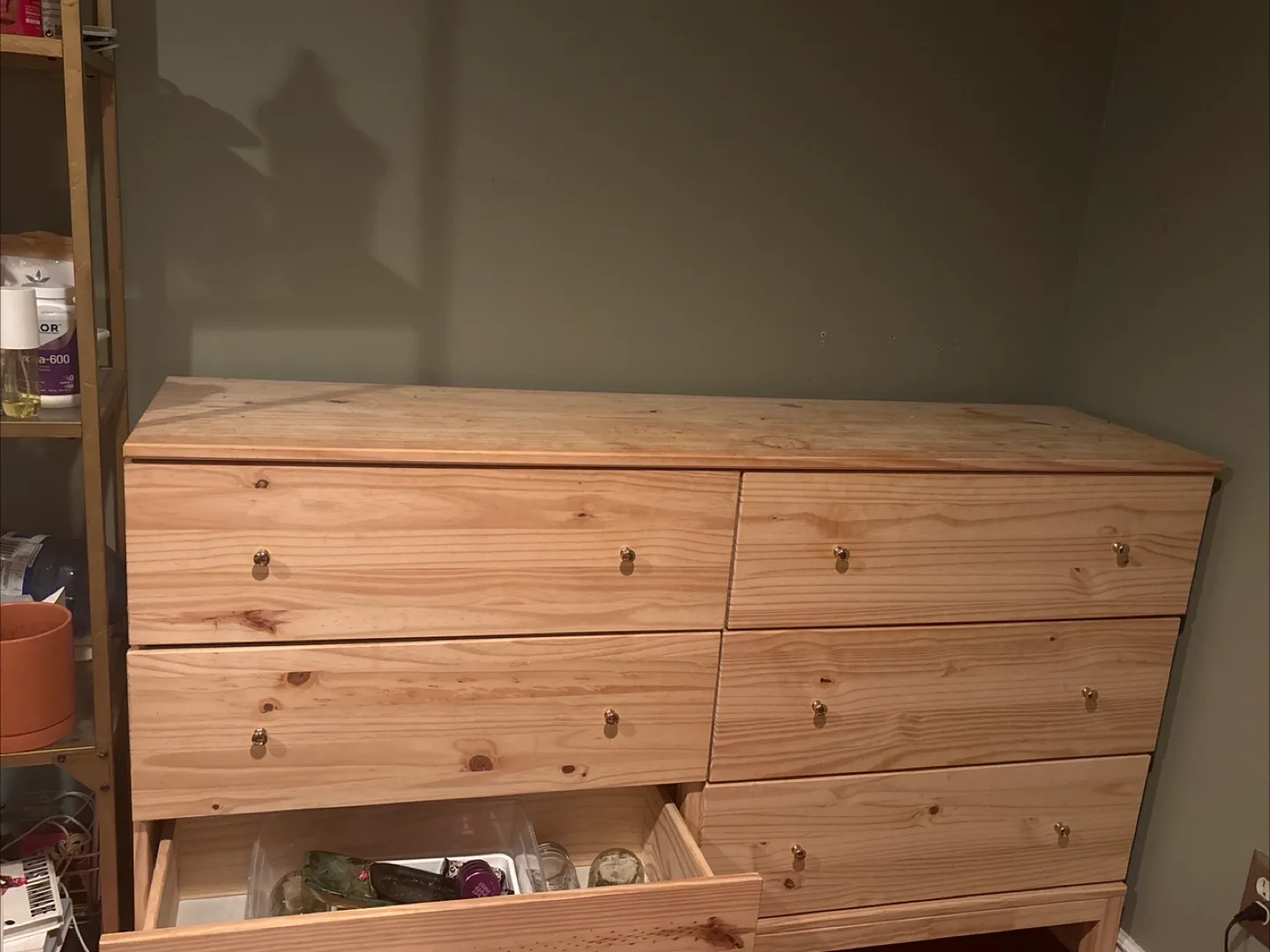 IKEA TARVA Wooden 6-Drawer Dresser image indicator(3)