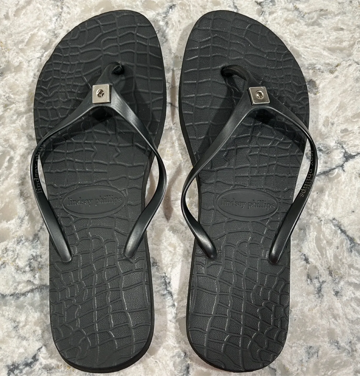 Lindsay Phillips Black Switch Flip Flops w/ 2 Sets of Snap Gems image indicator(2)