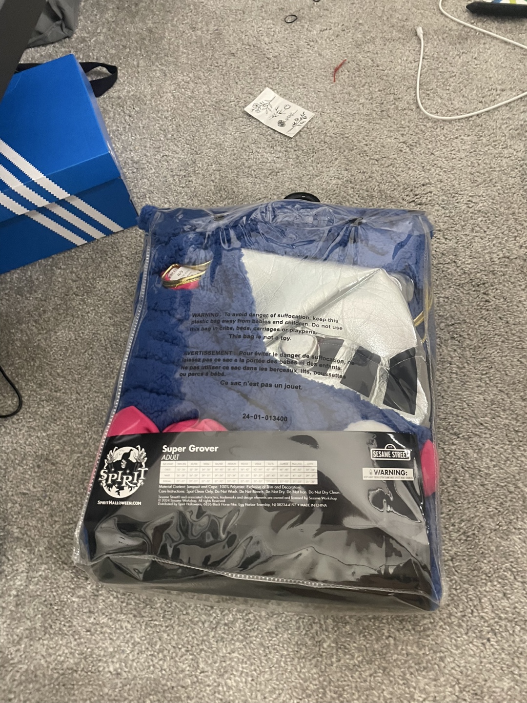 Super Grover Adult Costume - SM/MD - photo 3
