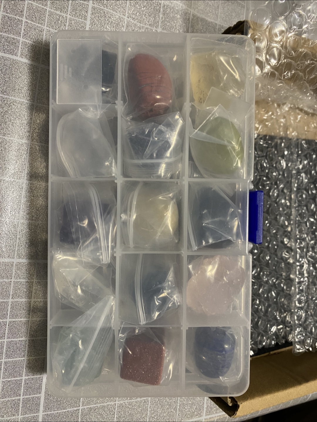 Chakra Therapy Mineral Guide - 7 Gemstones - photo 4