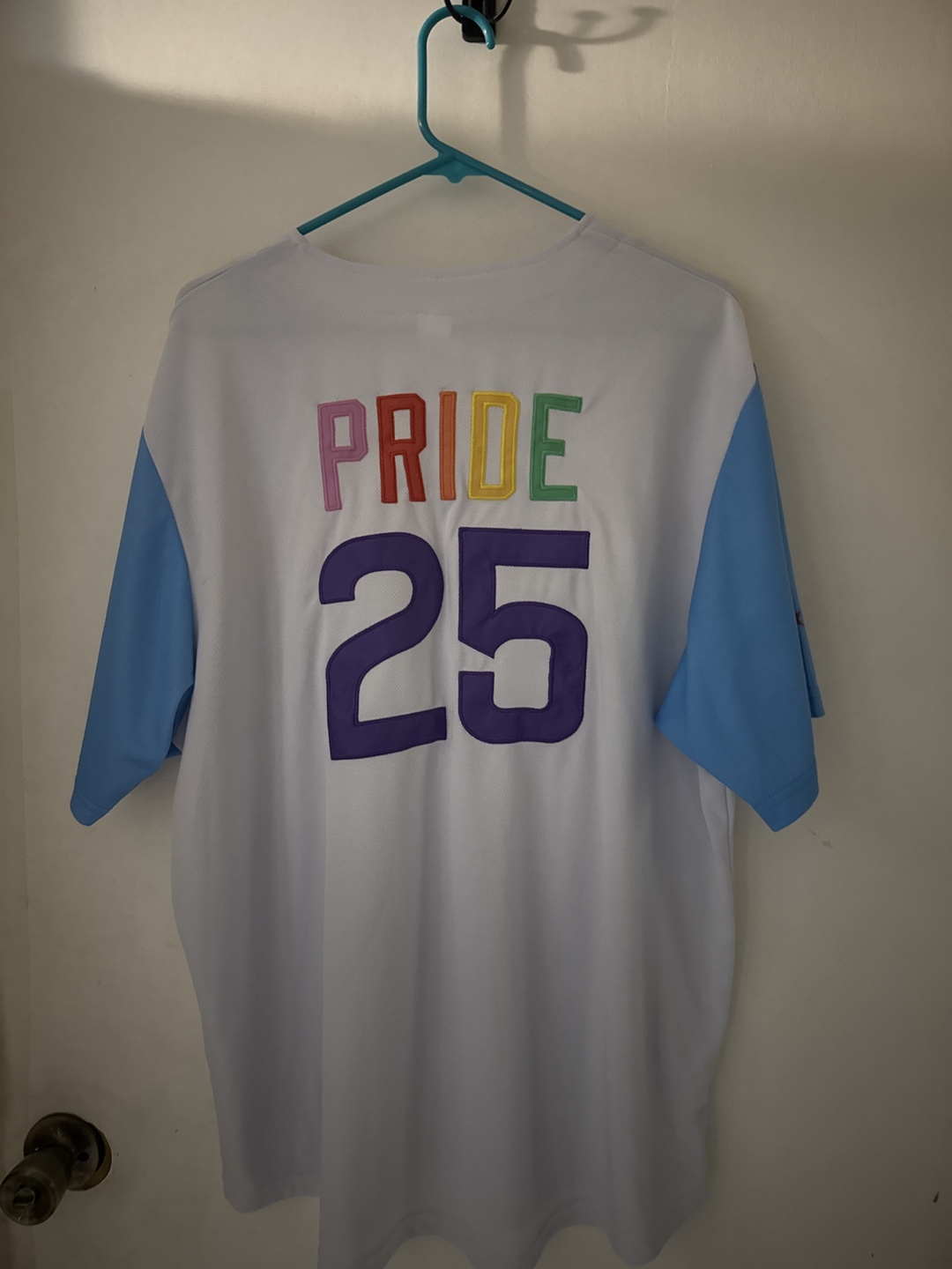 Chicago Cubs Pride Jersey - photo 2