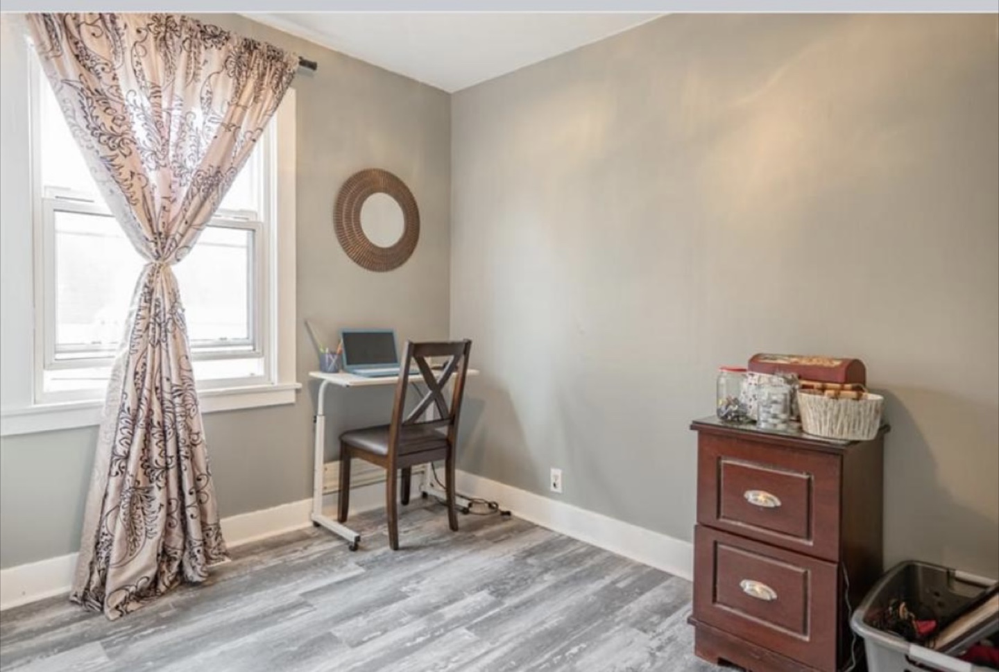 house for rent in the Falls - photo 4
