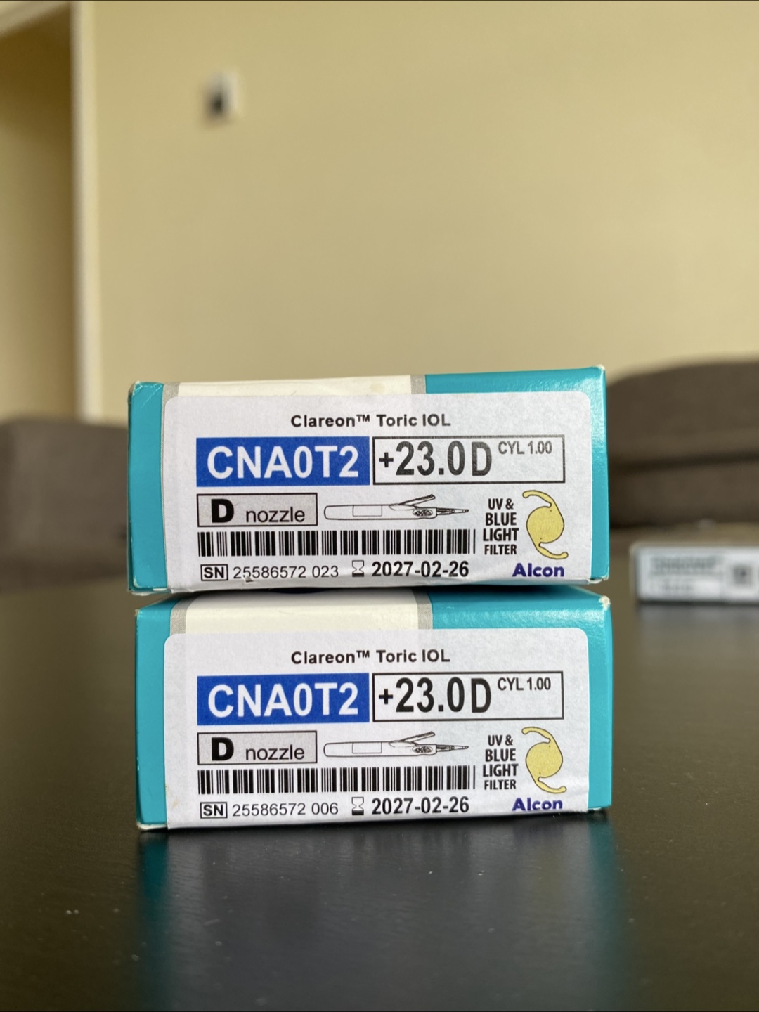 Alcon Clareon Toric IOL CNA0T2 +23.0D - photo 3