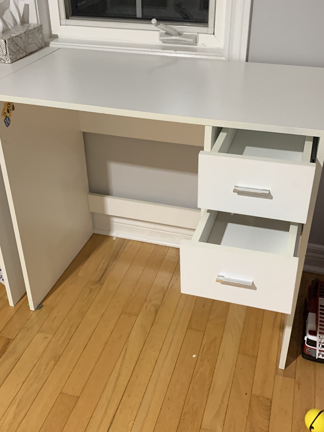 White Desk with Drawers - photo 2