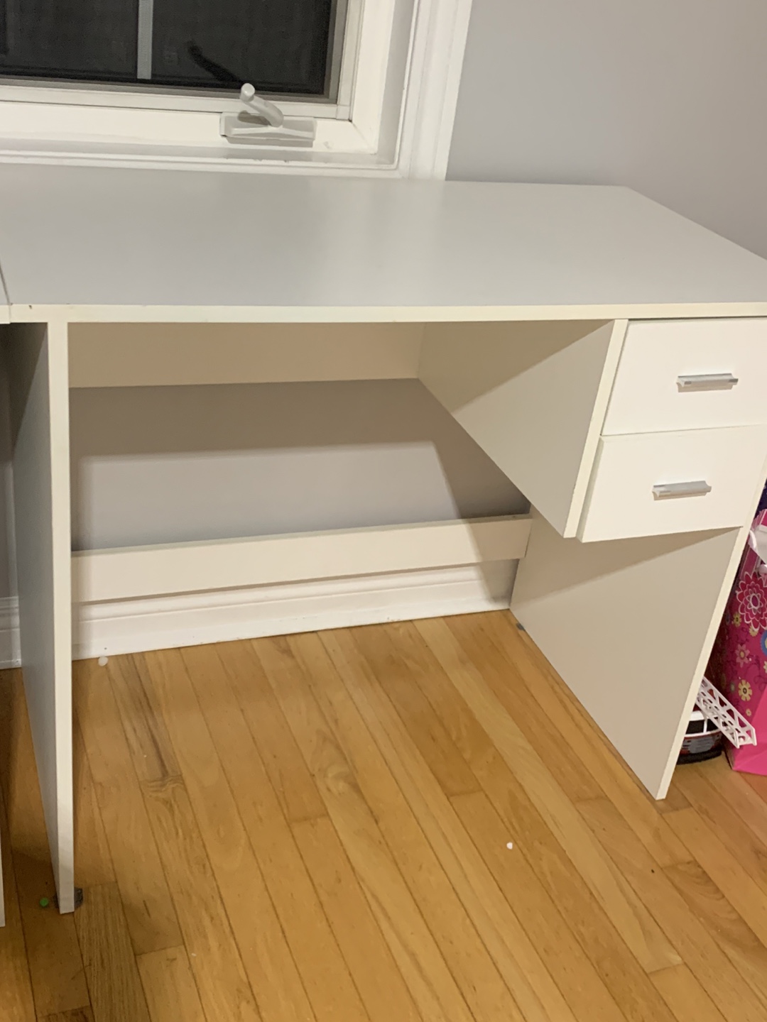 White Desk with Drawers - photo 3