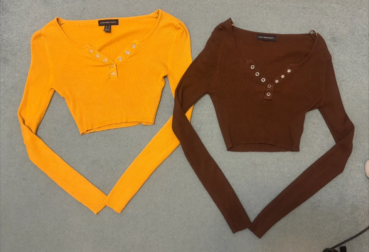 Streetwear Society Crop Tops thumbnail