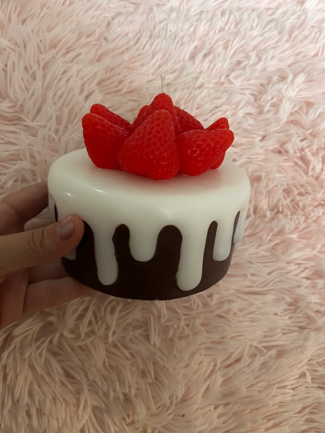 Strawberry Cake Candle thumbnail