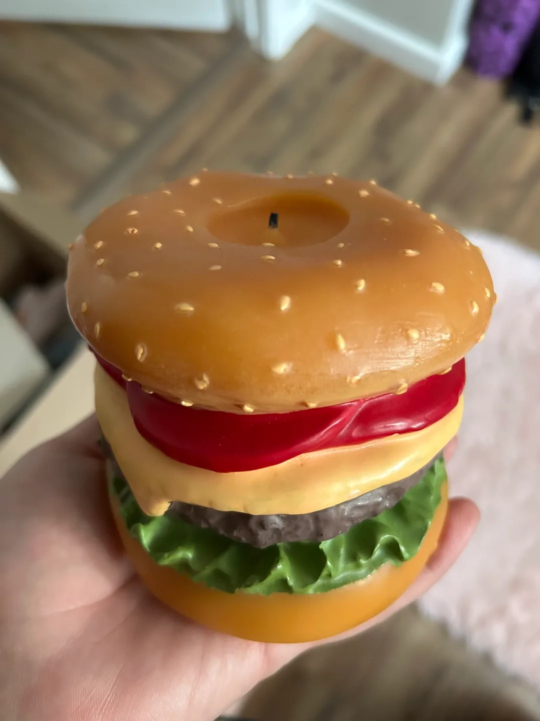 Hamburger Candle thumbnail