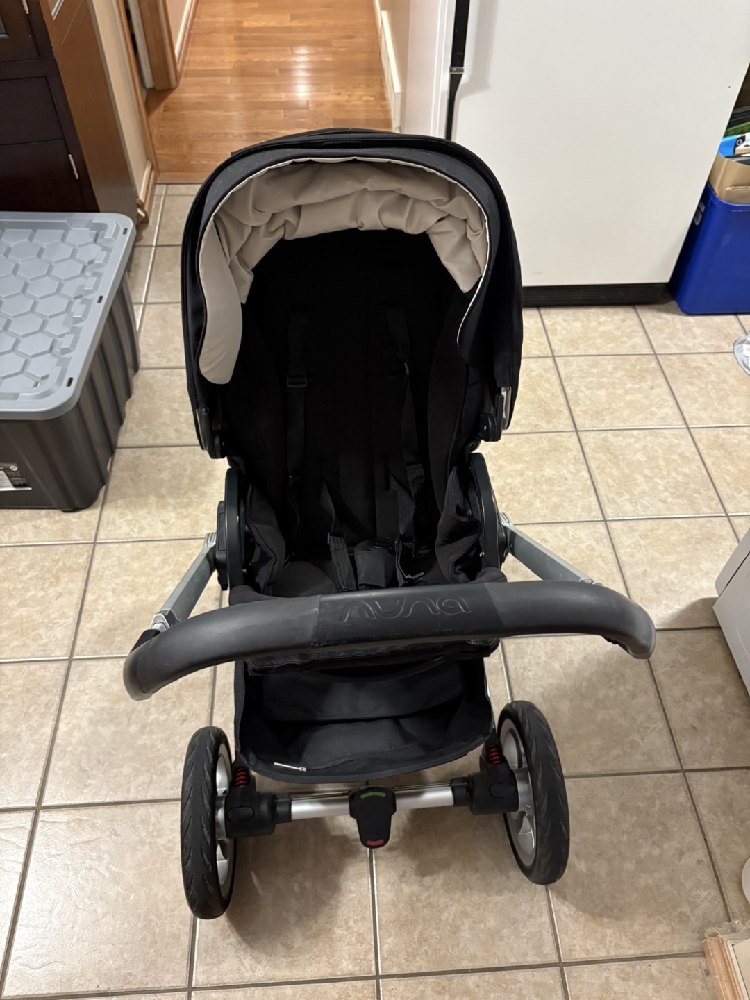 Nuna Mixx Black Stroller - photo 3