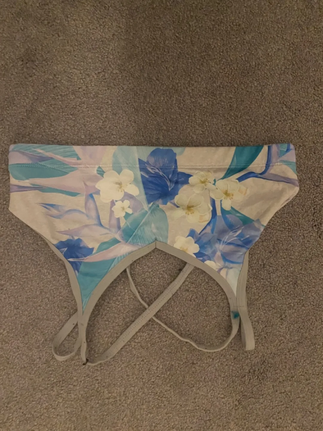 Girls Training / Sports Bra thumbnail