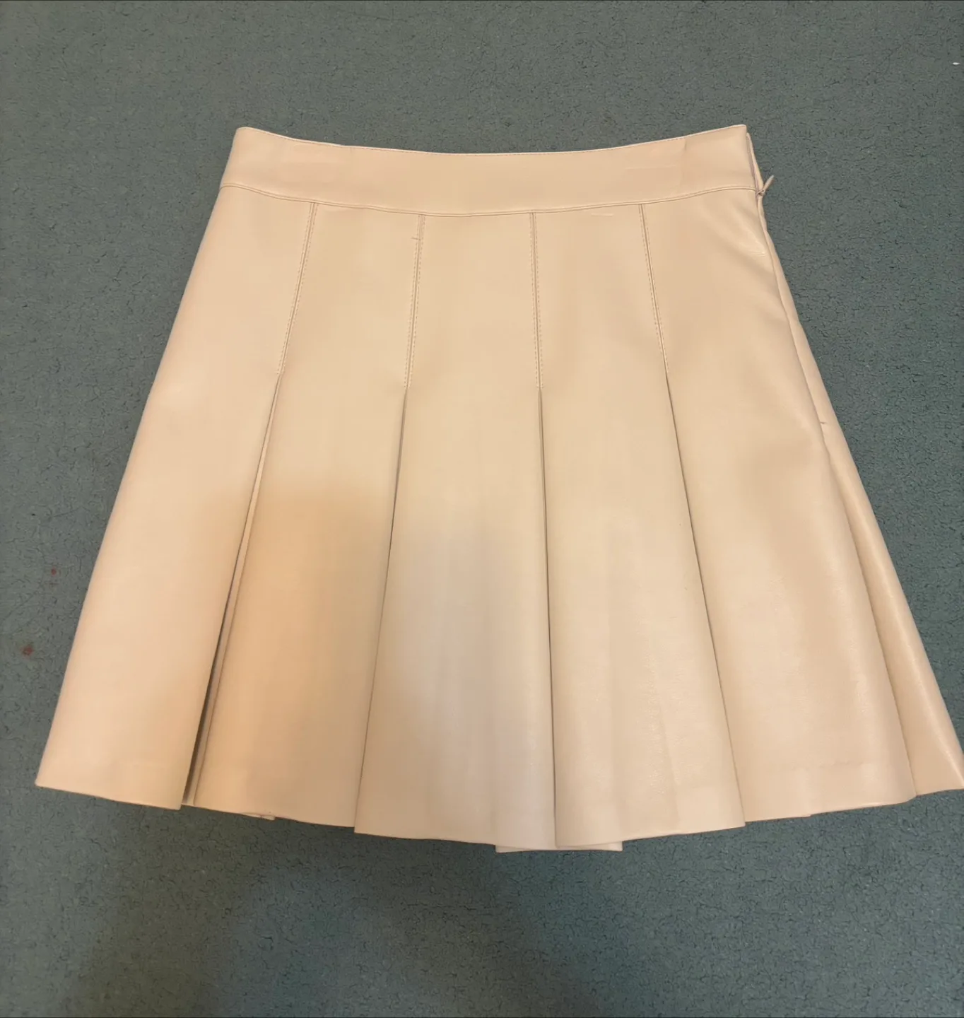 Oak + Fort Pleated Mini Skirt - Size S thumbnail