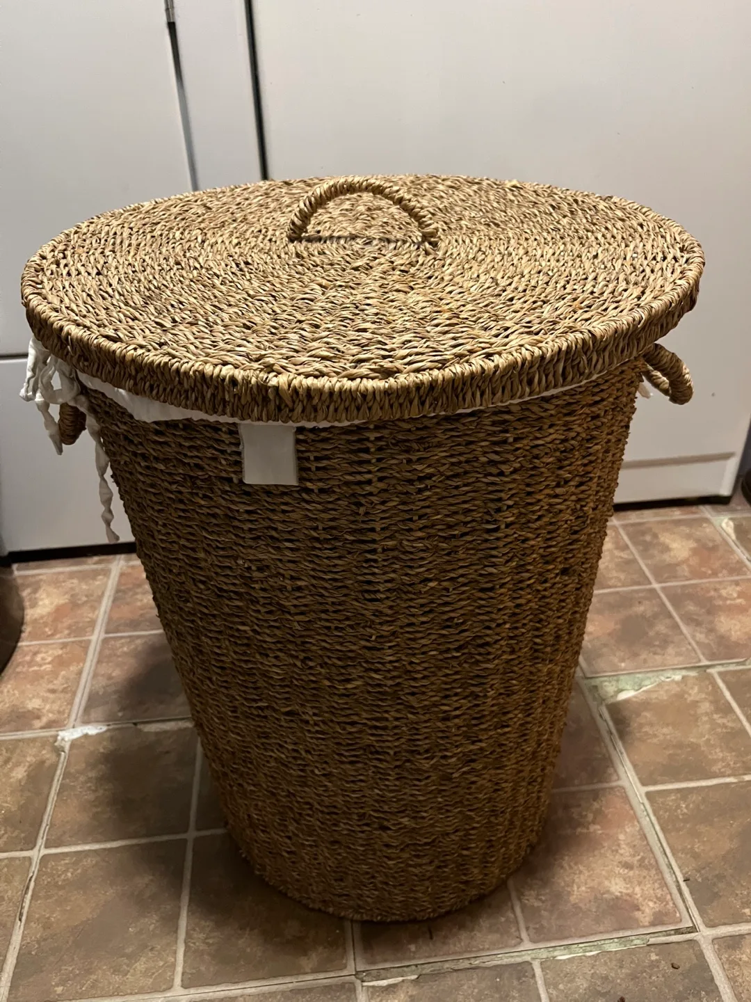 Woven Hamper with Lid thumbnail