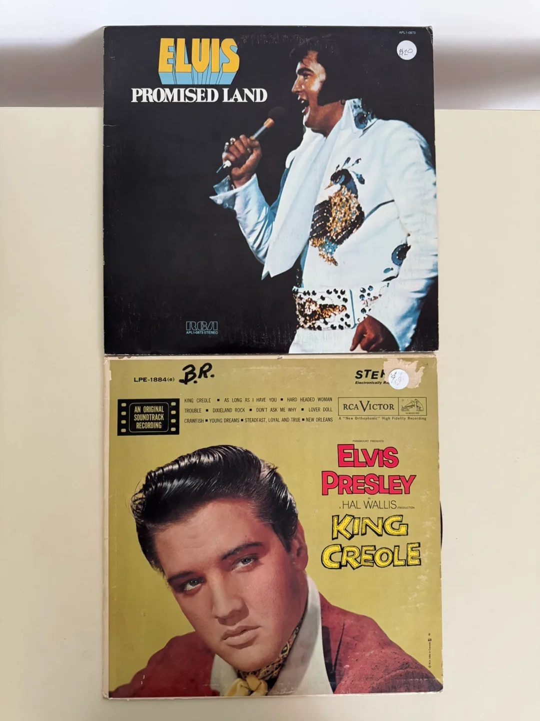 Elvis Presley Vinyl Records - Lot of 6 image indicator(2)