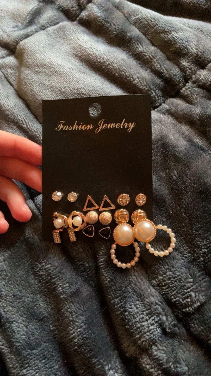 Fashion Jewelry Earring Set - New thumbnail
