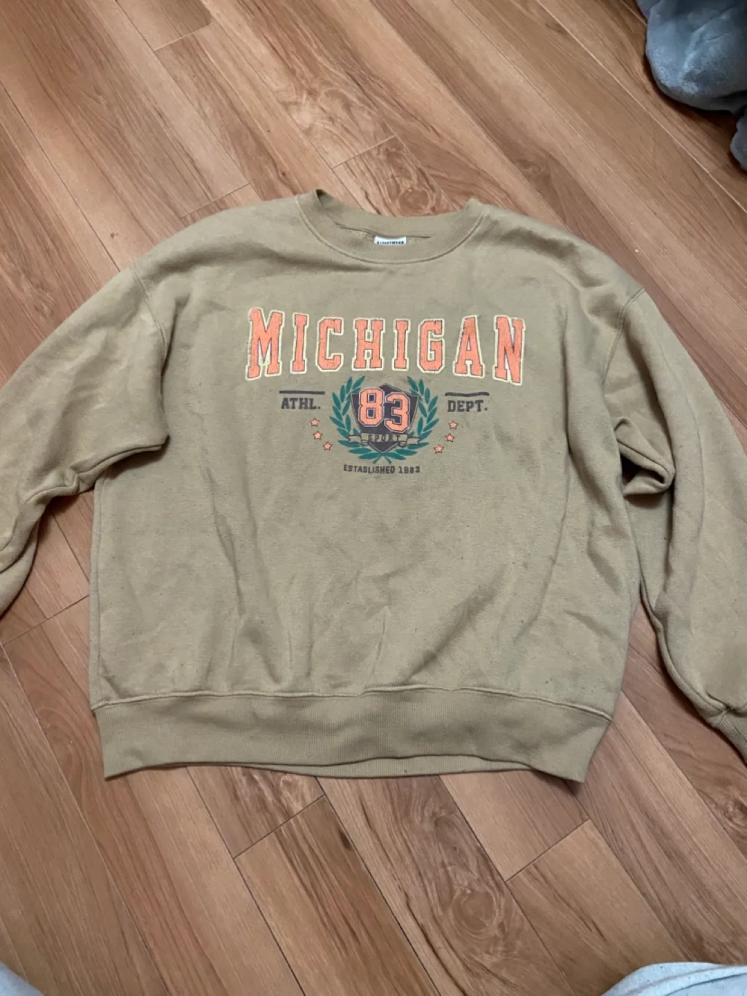 Crewneck Sweatshirt - Size small thumbnail