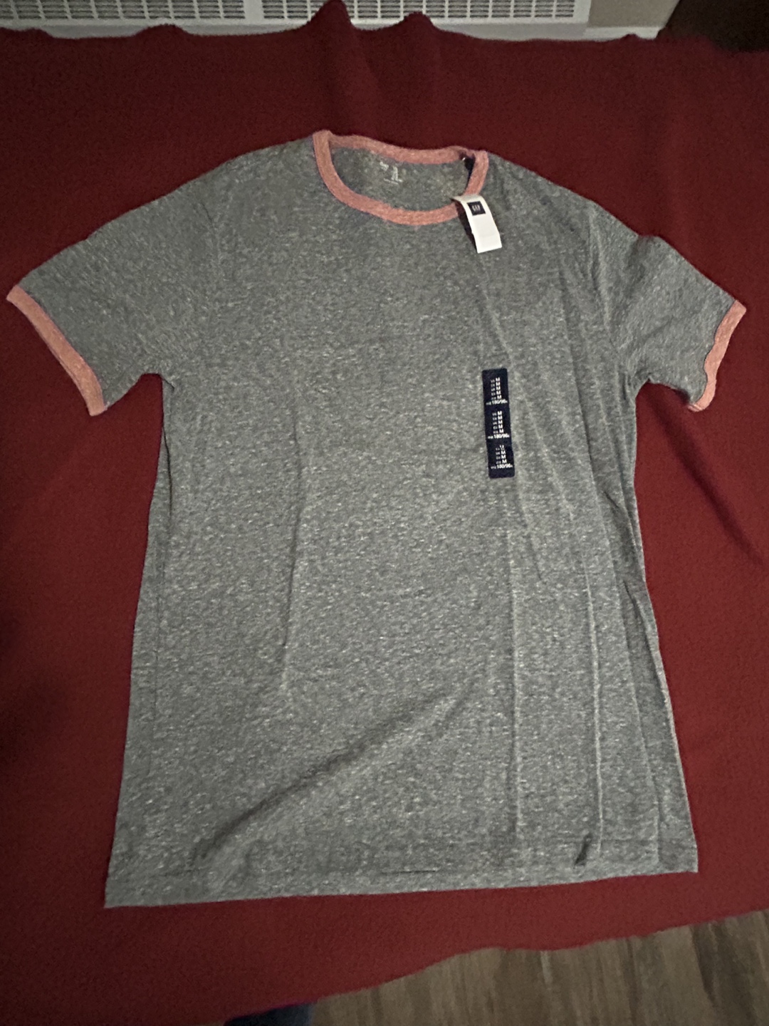 New GAP & Mossimo T-Shirts, Size M - photo 2