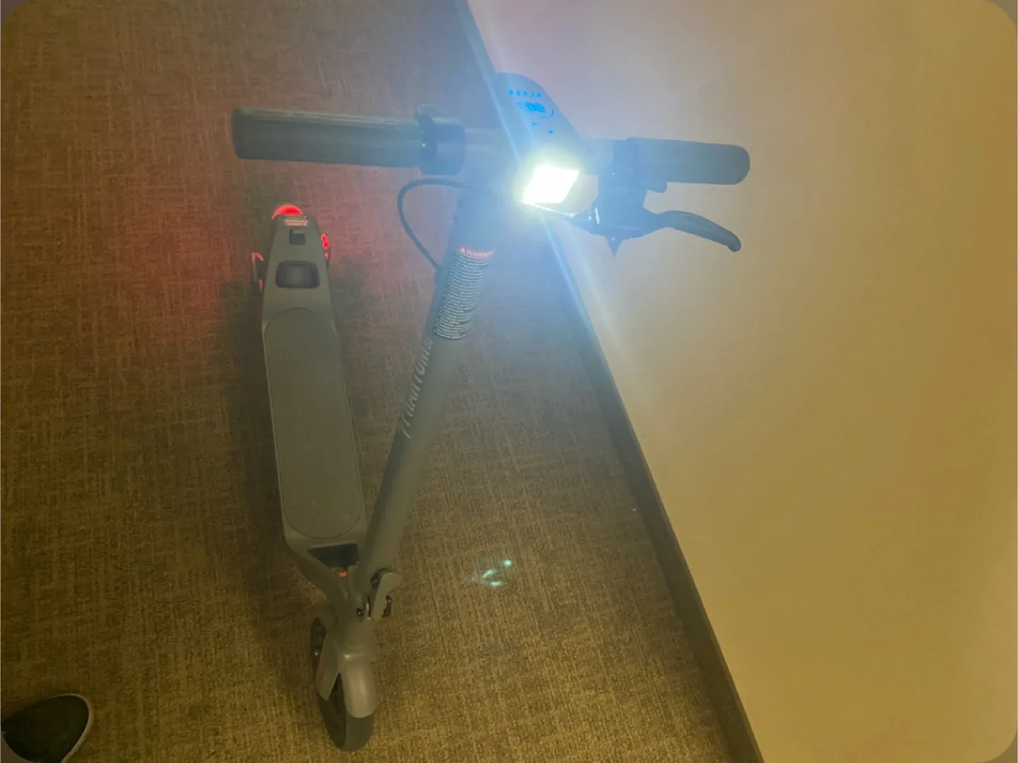 Electric Scooter - Grey image indicator(3)