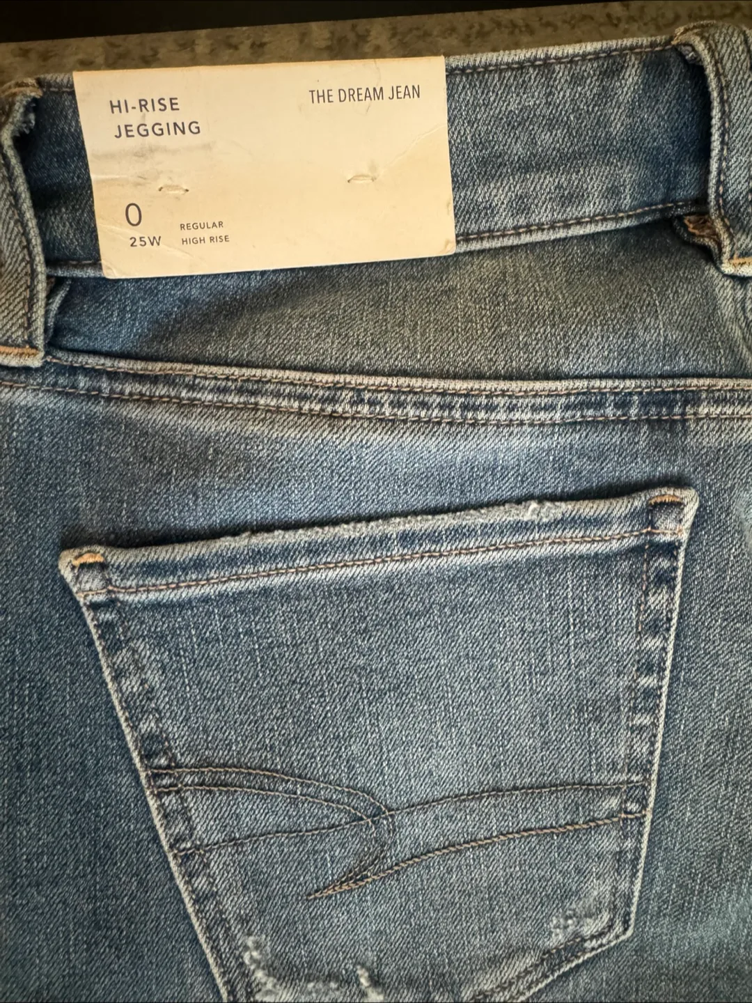 Brand New Women’s American Eagle Hi-Rise Jegging - Size 0 image indicator(4)