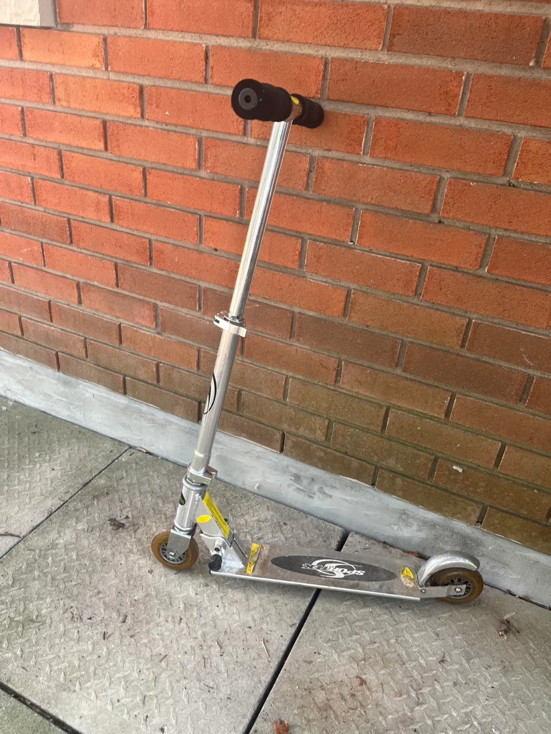 Used Silver Scooter thumbnail