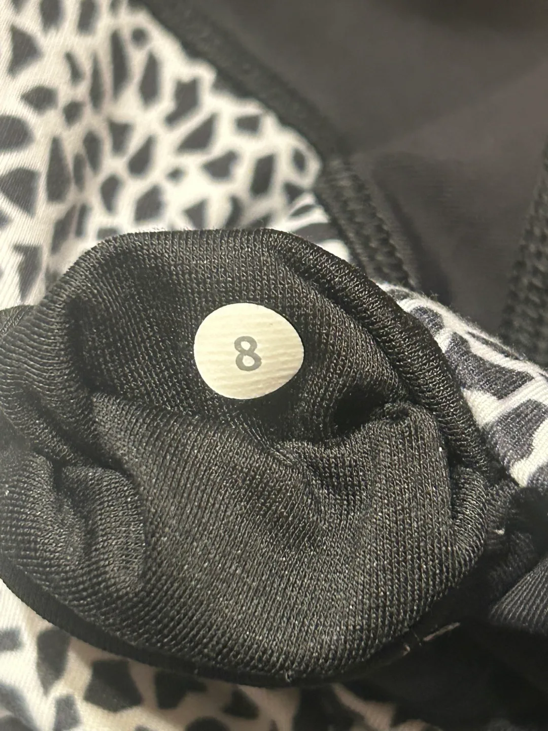 Lululemon Black Leggings size 8 image indicator(8)