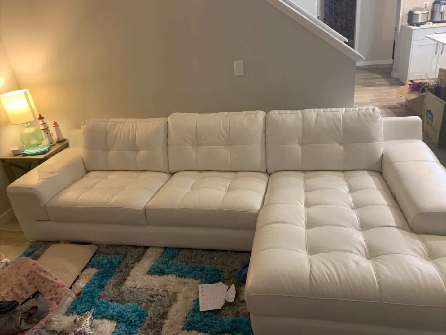 White Leather Sectional Sofa image indicator(4)