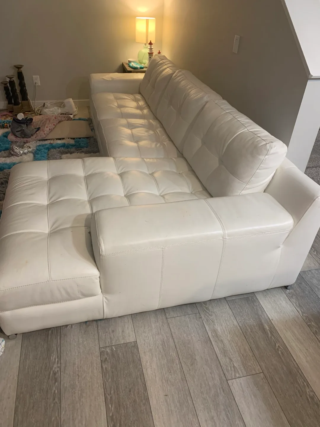 White Leather Sectional Sofa image indicator(3)