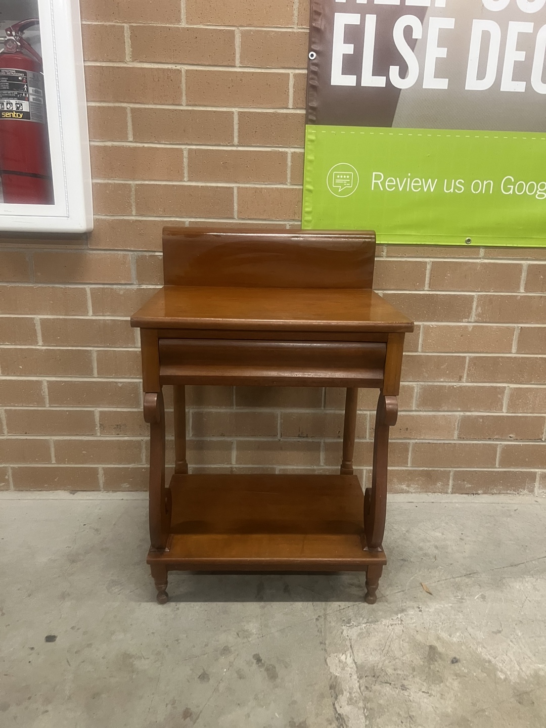 Vintage Wooden Side Table w/drawers