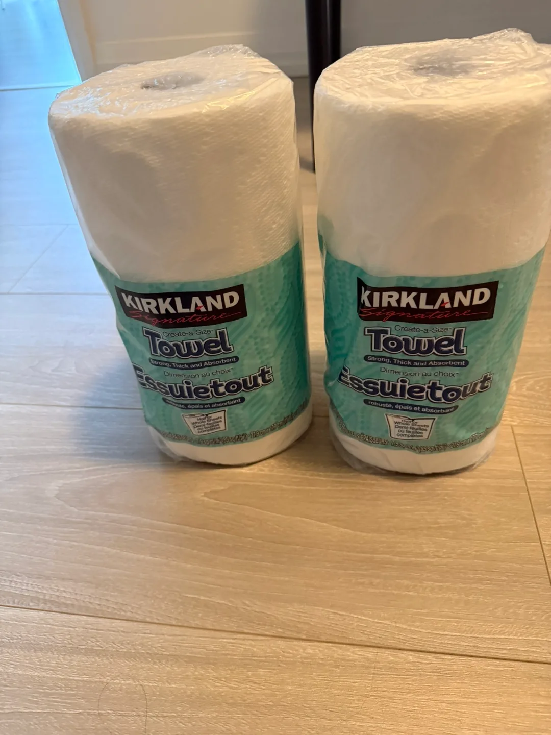 Kirkland Signature Paper Towels thumbnail