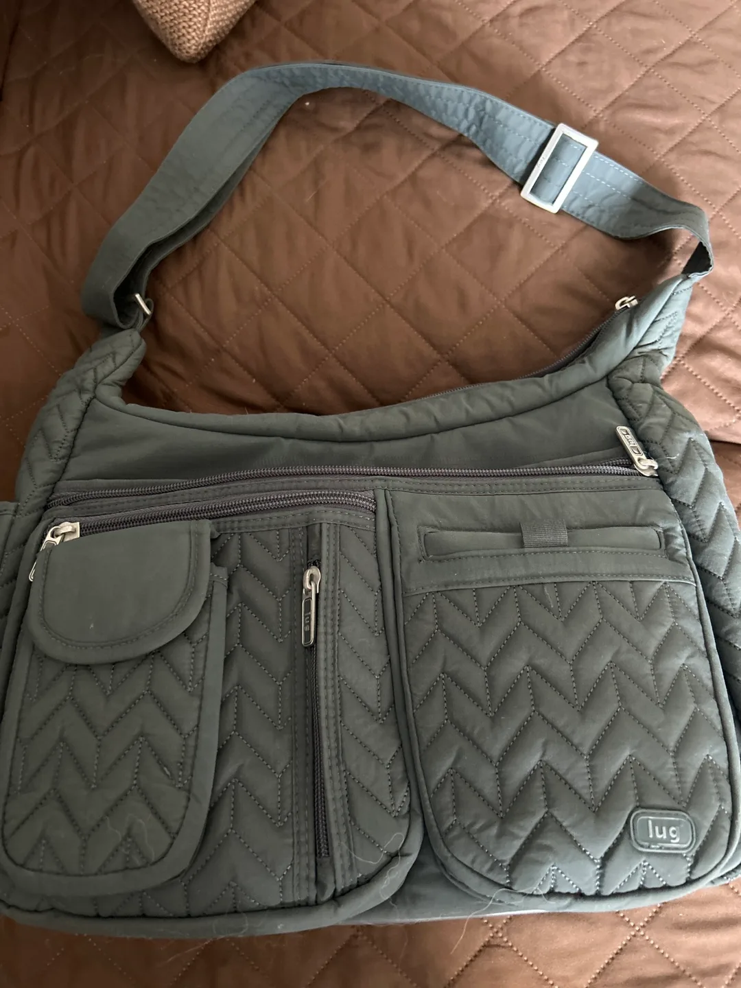 Lug Handbag - Great Condition! thumbnail