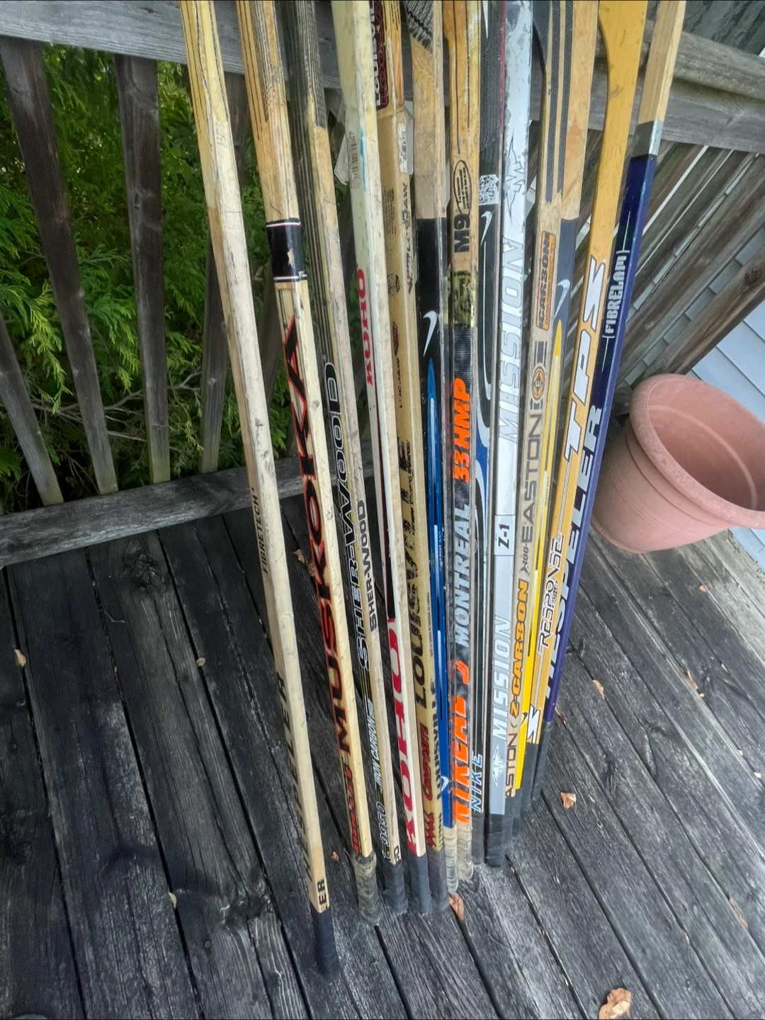 Used Hockey Sticks - Sherwood, CCM, Easton, More! image indicator(2)